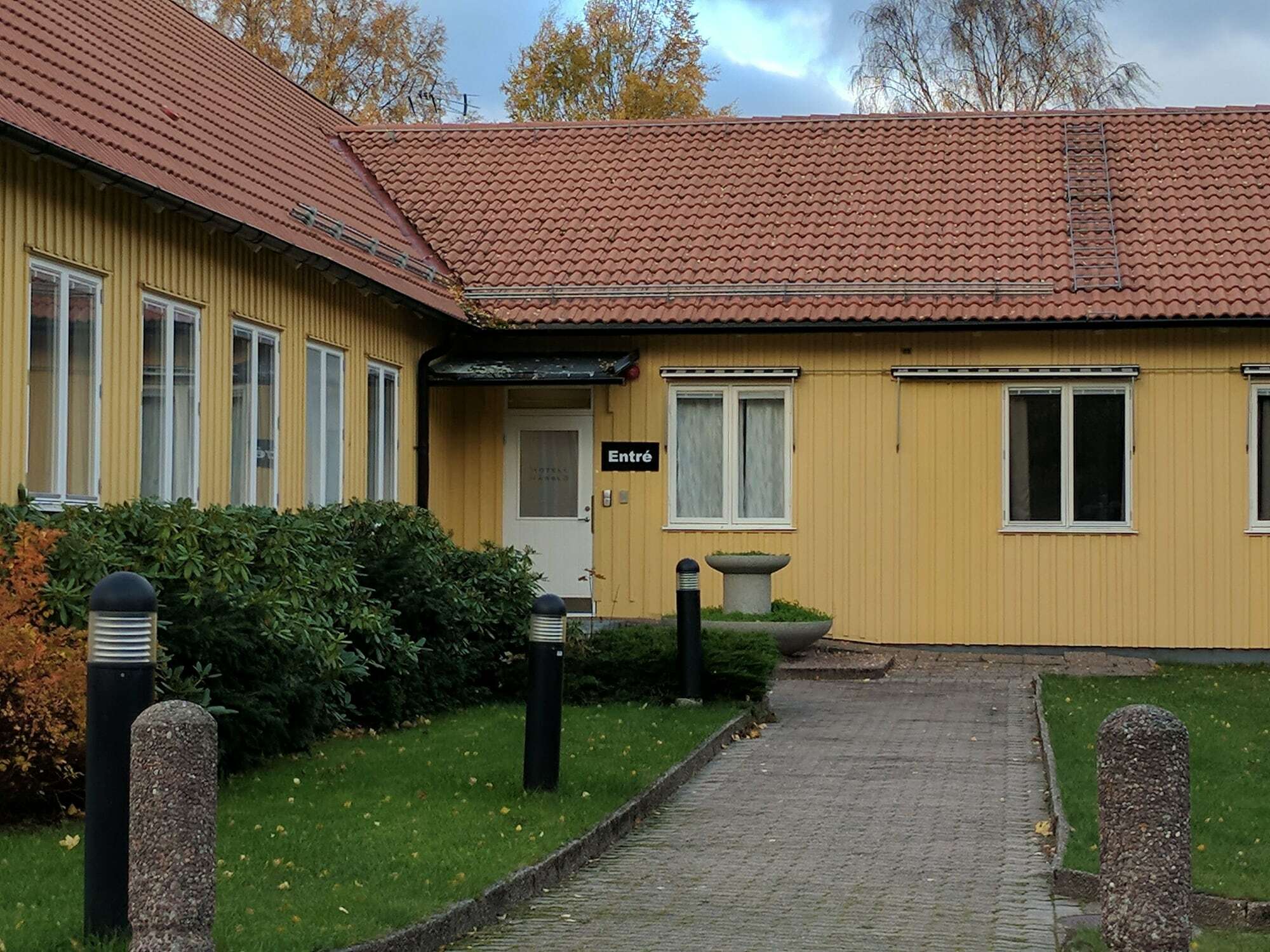 Hotell Haessloe Vasteras Bagian luar foto